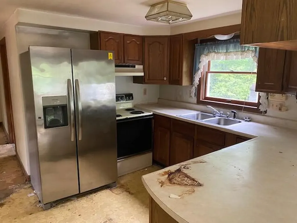 48 Blueberry Lane Gray ME 04039