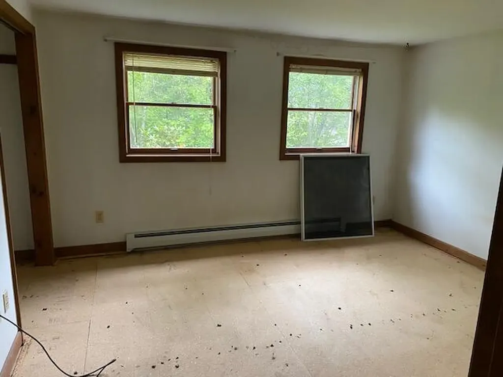 48 Blueberry Lane Gray ME 04039
