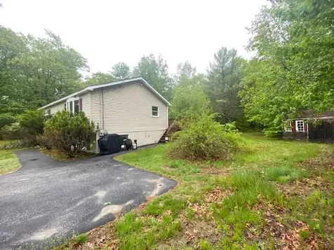 48 Blueberry Lane Gray ME 04039