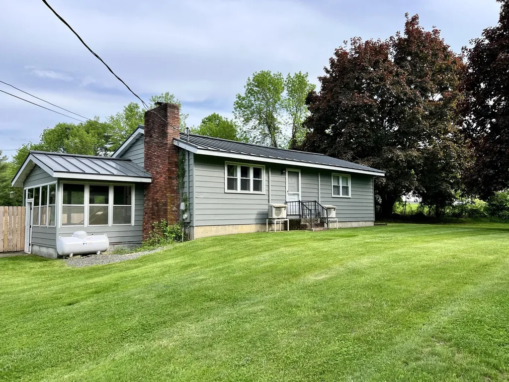 75 Unity Road Benton ME 04901