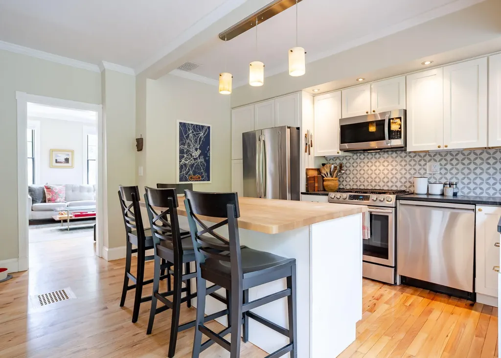 9 Fox Street Portland ME 04101