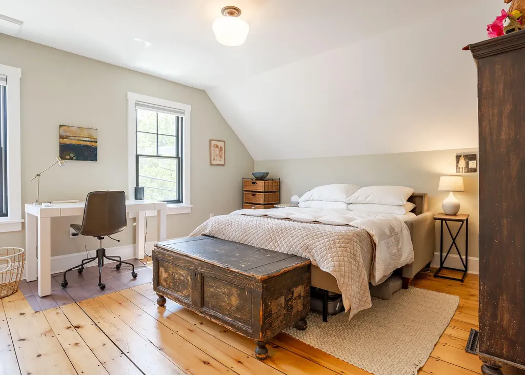 9 Fox Street Portland ME 04101