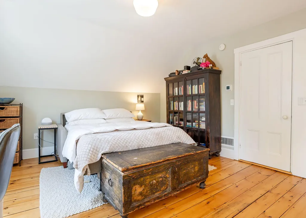 9 Fox Street Portland ME 04101