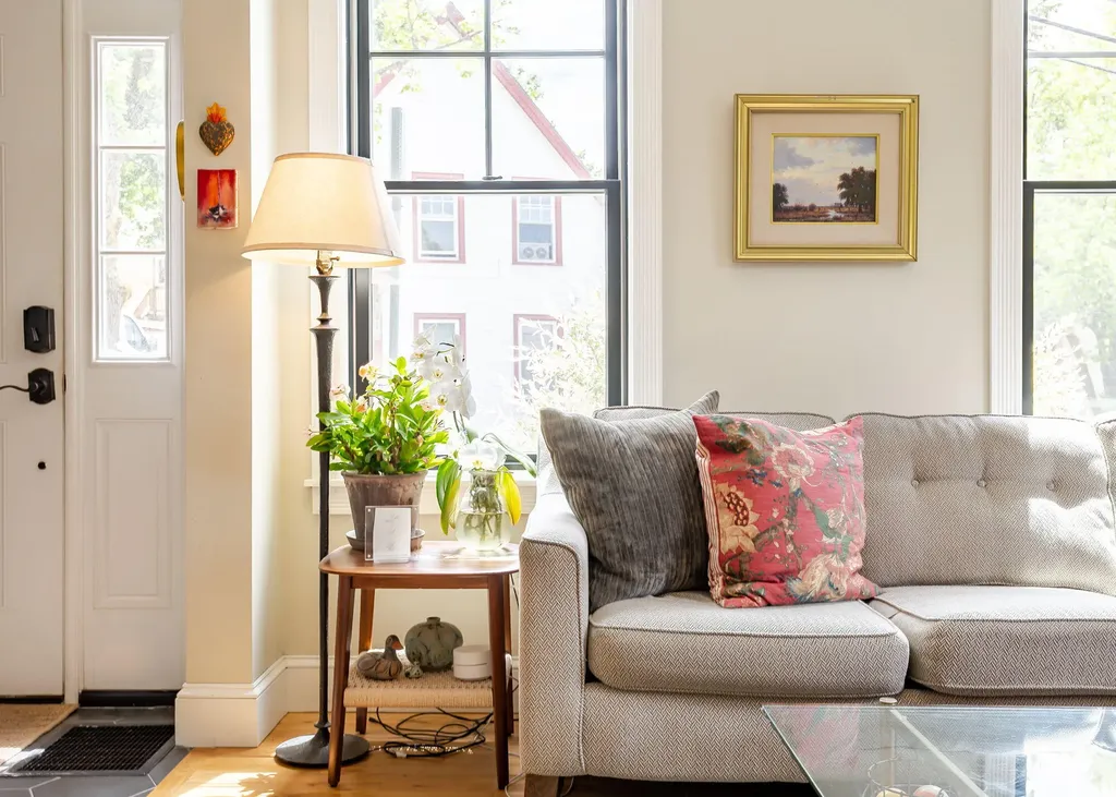 9 Fox Street Portland ME 04101