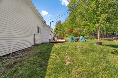 10 Highland Ridge Drive Hampden ME 04444