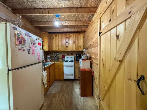 1740 Houston Road Lincoln ME 04457