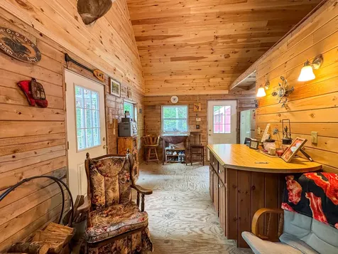 1740 Houston Road Lincoln ME 04457