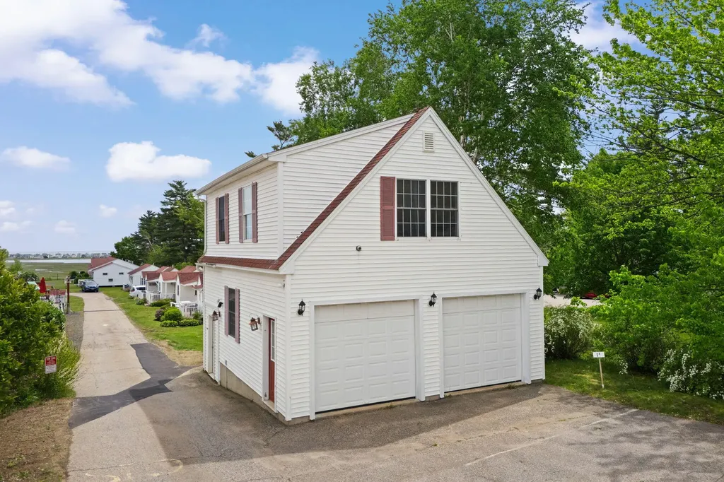 1139 Post Road Wells ME 04090