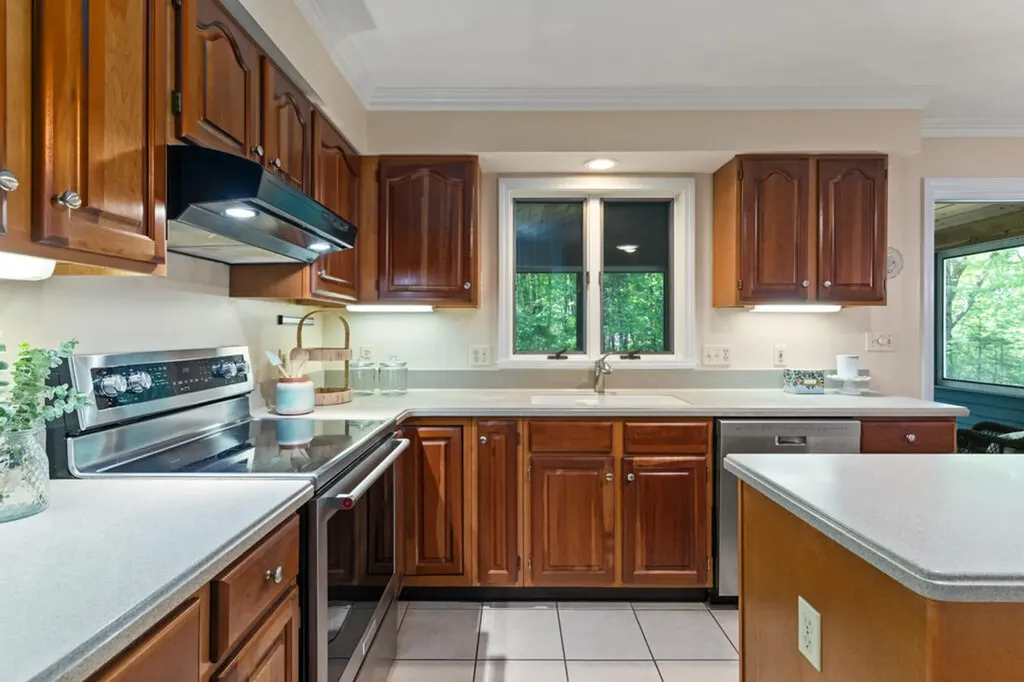 154 Applecrest Drive Yarmouth ME 04096