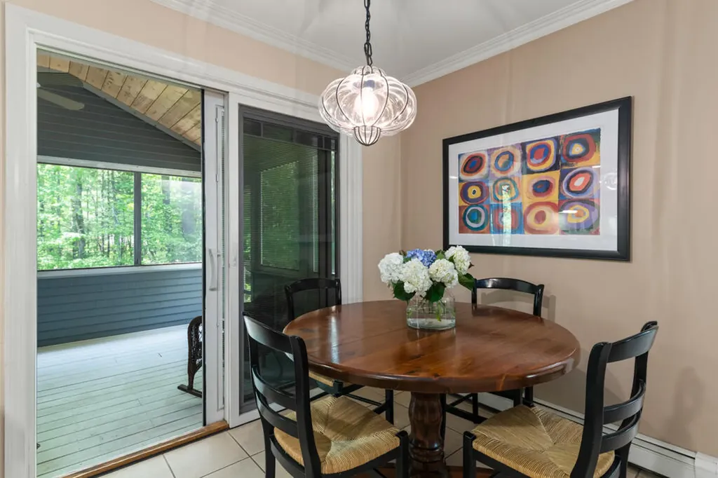 154 Applecrest Drive Yarmouth ME 04096