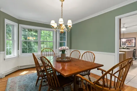 154 Applecrest Drive Yarmouth ME 04096