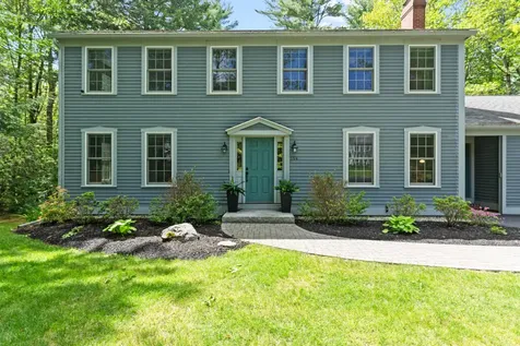 154 Applecrest Drive Yarmouth ME 04096
