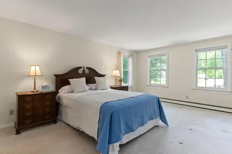 154 Applecrest Drive Yarmouth ME 04096