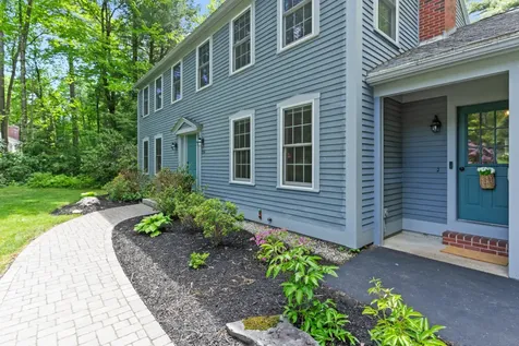 154 Applecrest Drive Yarmouth ME 04096