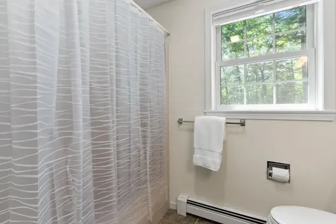 154 Applecrest Drive Yarmouth ME 04096