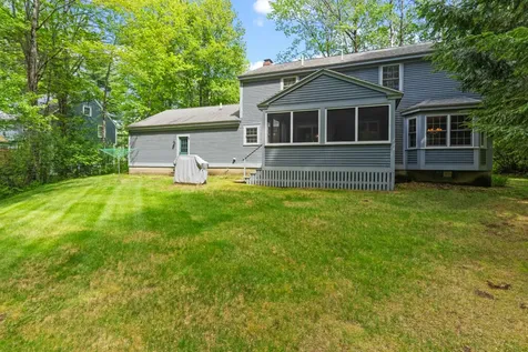 154 Applecrest Drive Yarmouth ME 04096