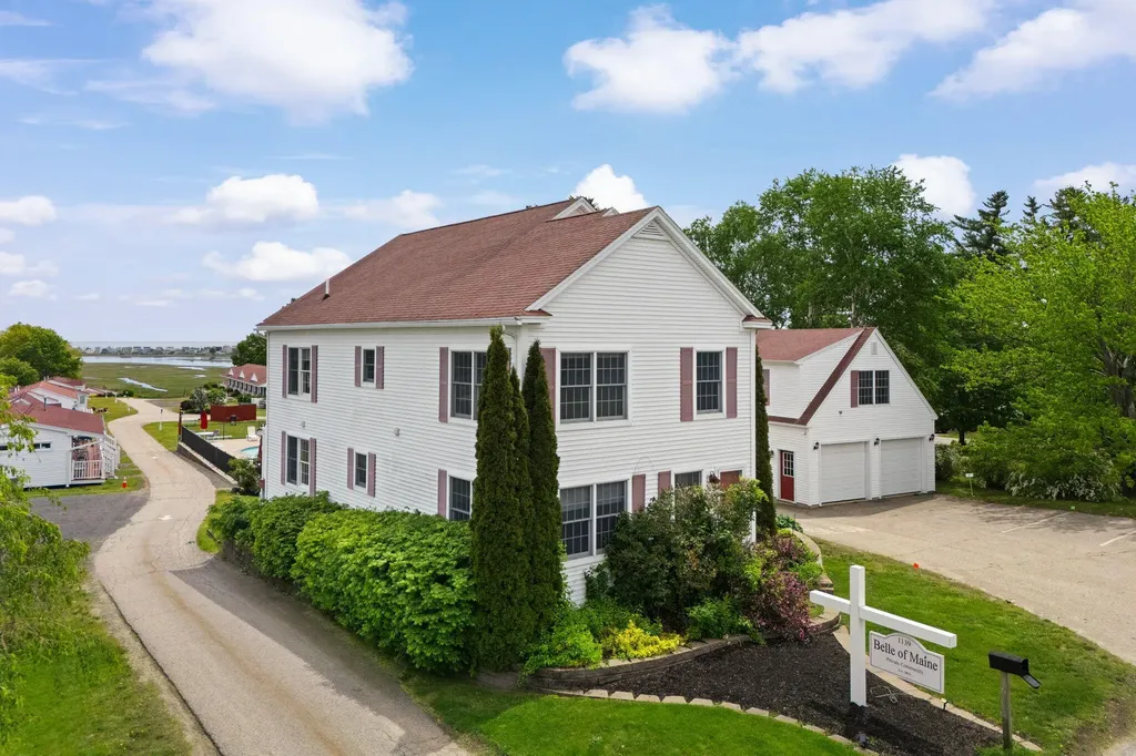 1139 Post Road Wells ME 04090