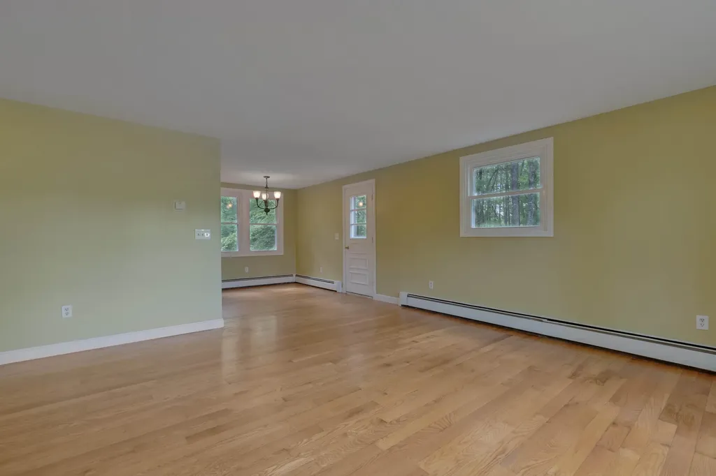 37 Shaws Mill Road Gorham ME 04038
