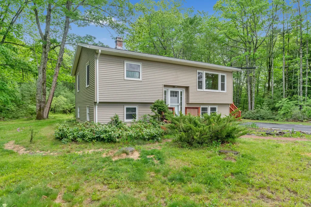 37 Shaws Mill Road Gorham ME 04038