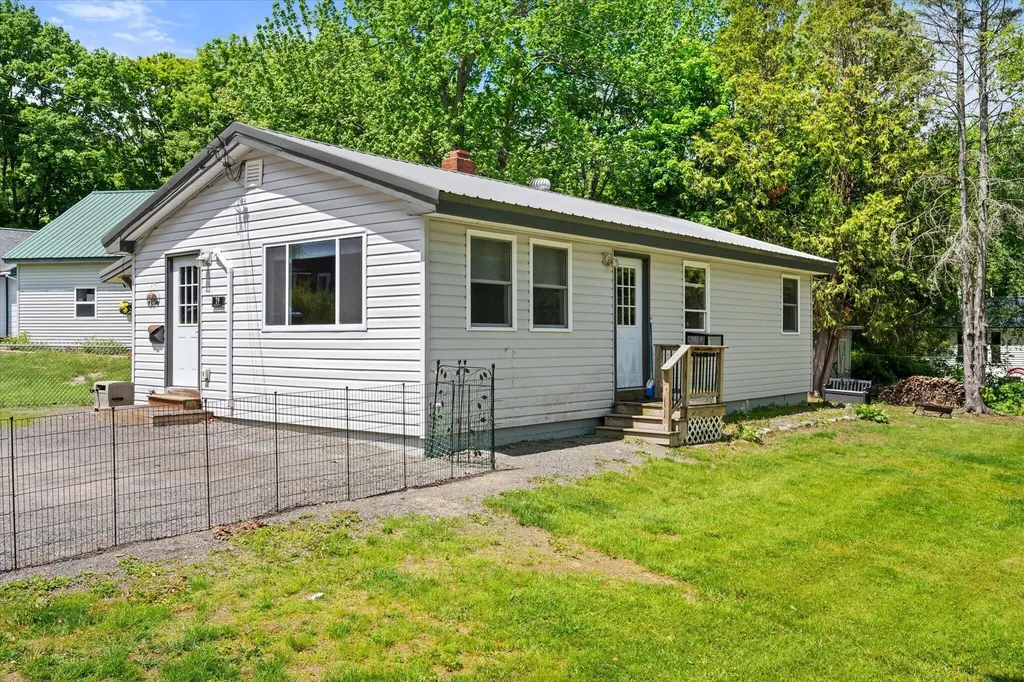 29 Wilson Street Old Town ME 04468
