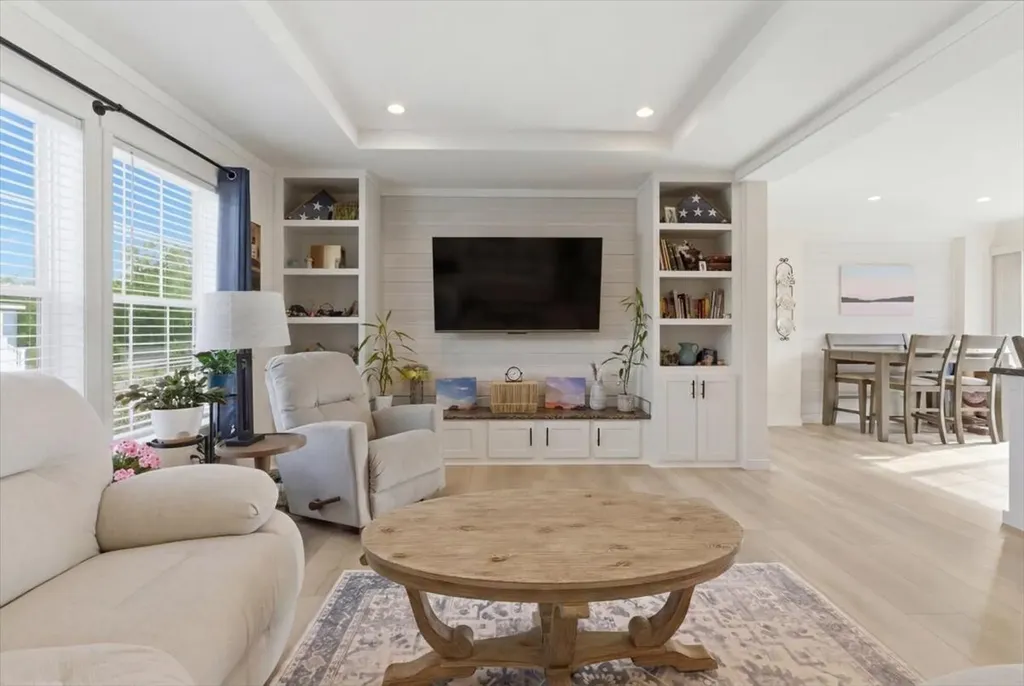22 Sunset Lane Turner ME 04282
