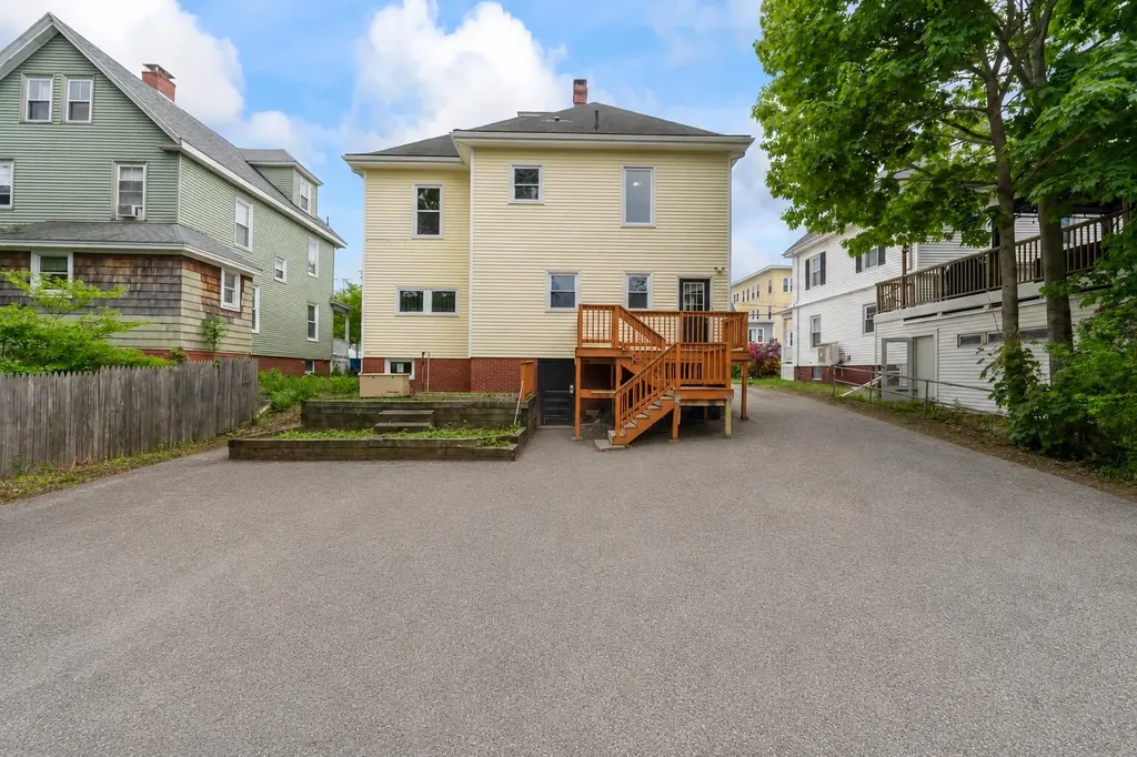 271 Woodford Street Portland ME 04103