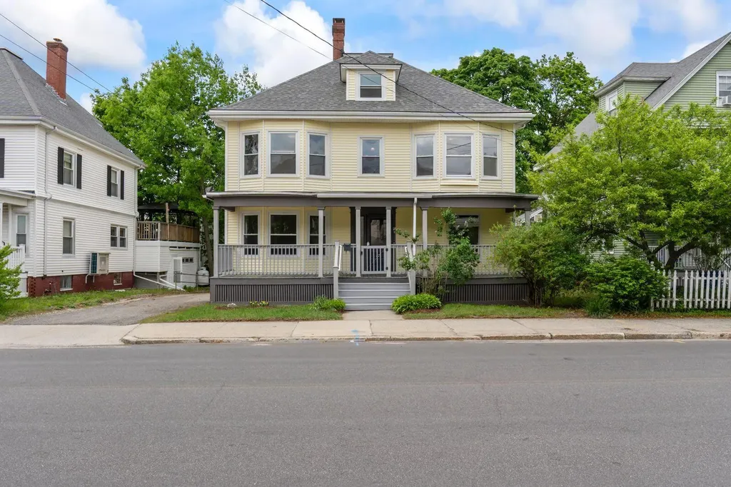 271 Woodford Street Portland ME 04103