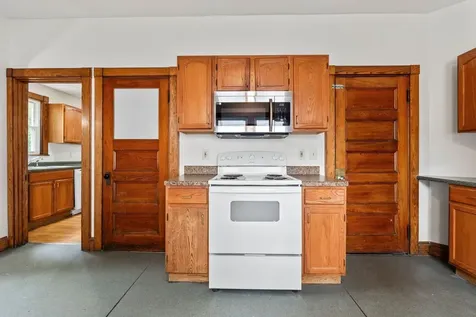 271 Woodford Street Portland ME 04103