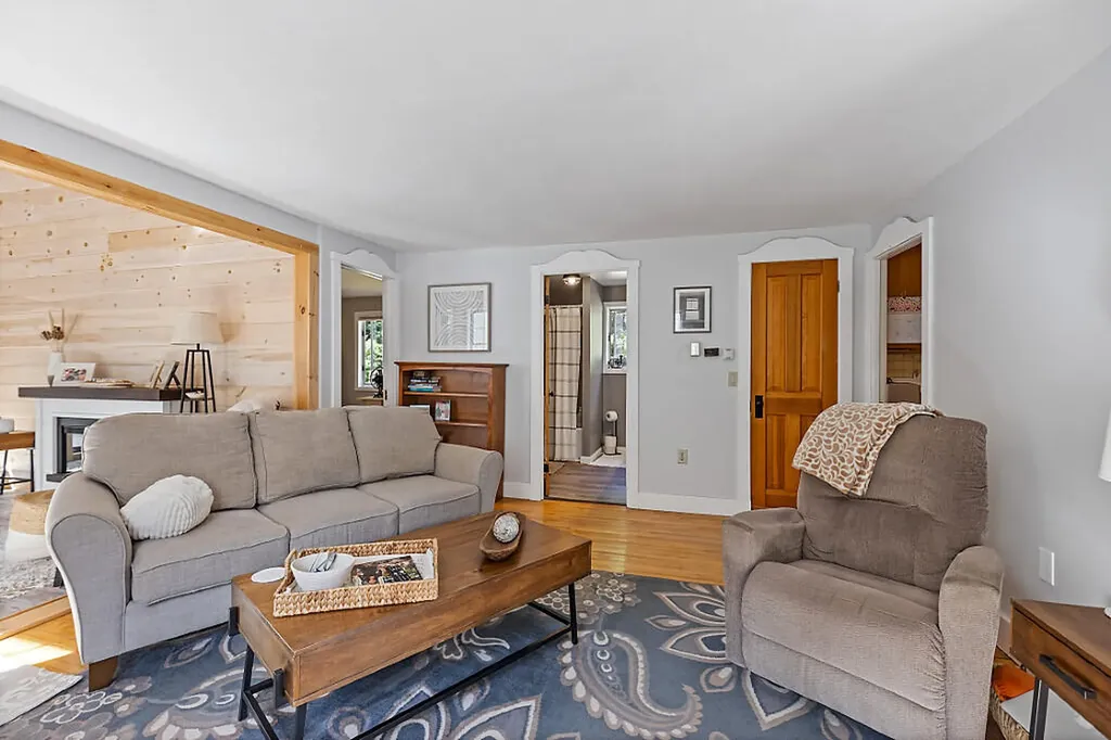 256 E Benton Road Albion ME 04910