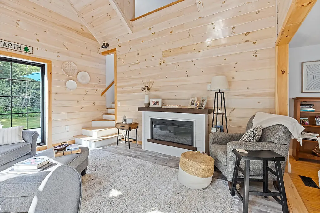 256 E Benton Road Albion ME 04910