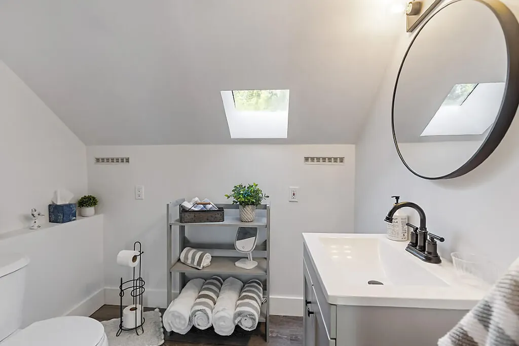 256 E Benton Road Albion ME 04910