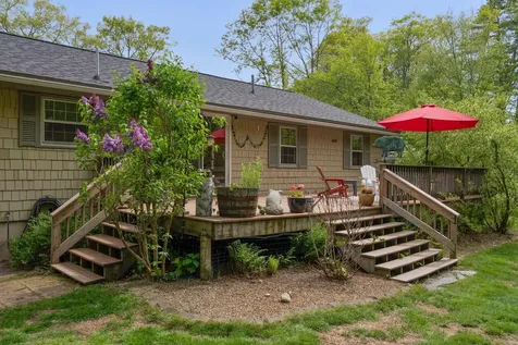 302 Foreside Road Topsham ME 04086