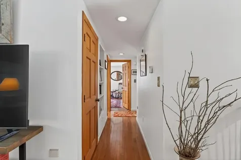 302 Foreside Road Topsham ME 04086