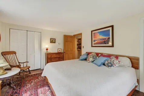 302 Foreside Road Topsham ME 04086