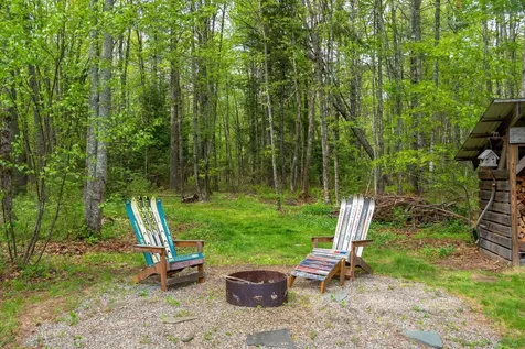 302 Foreside Road Topsham ME 04086
