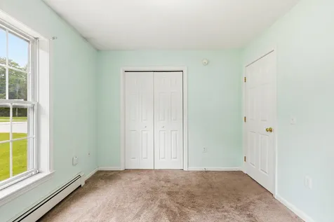 10 Briarwood Drive New Gloucester ME 04260