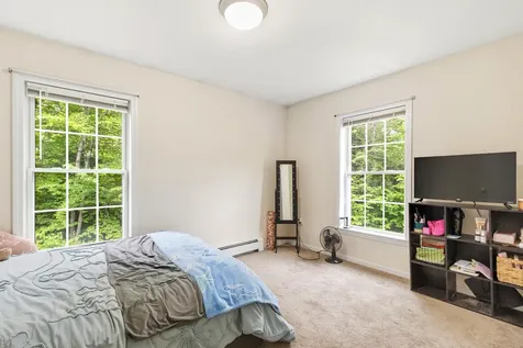 10 Briarwood Drive New Gloucester ME 04260