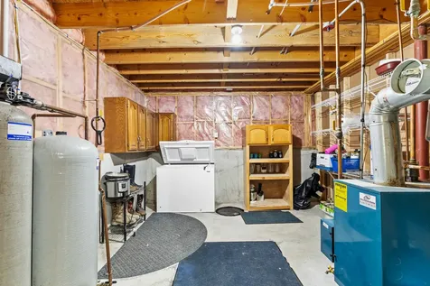 10 Briarwood Drive New Gloucester ME 04260