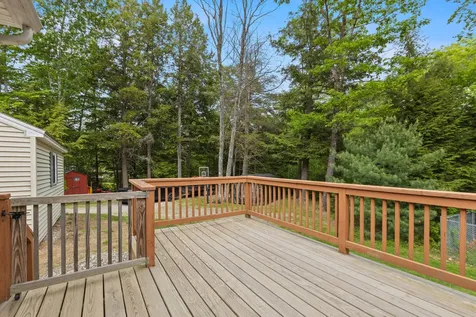 10 Briarwood Drive New Gloucester ME 04260