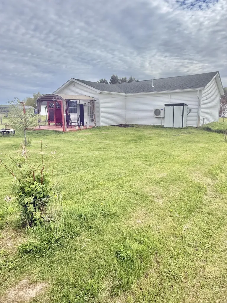 48 Notre Dame Road Grand Isle ME 04746