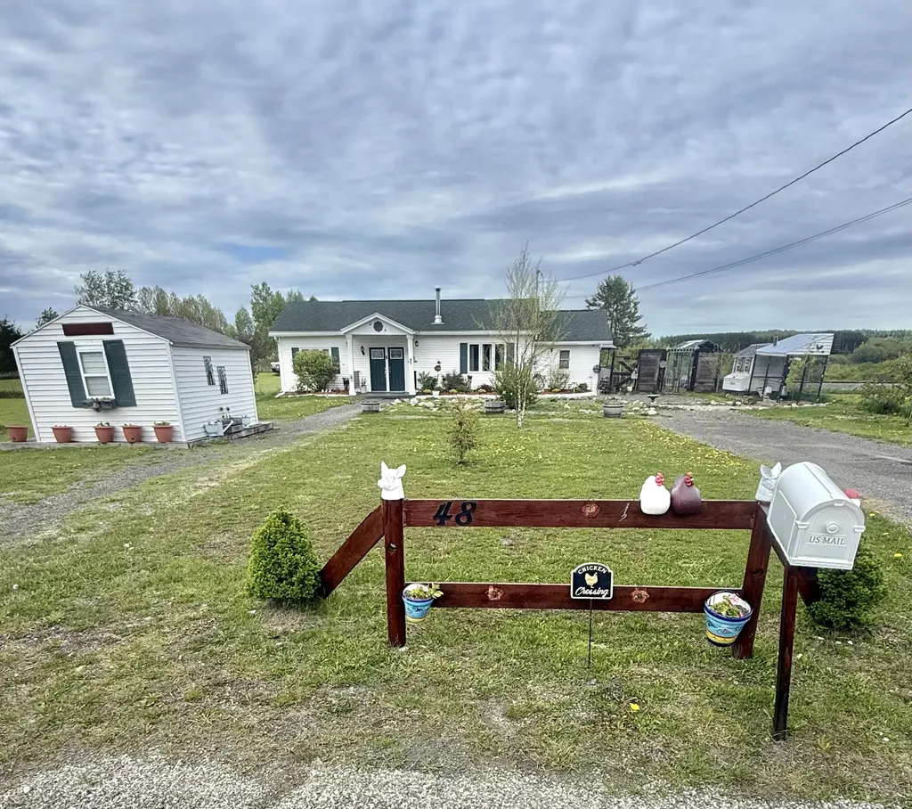 48 Notre Dame Road Grand Isle ME 04746