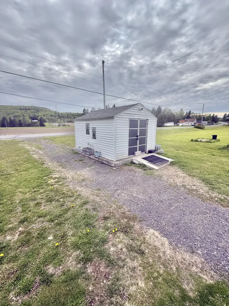 48 Notre Dame Road Grand Isle ME 04746