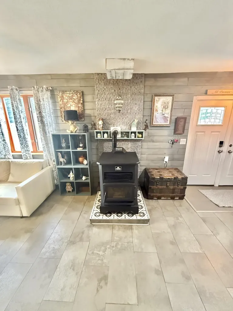 48 Notre Dame Road Grand Isle ME 04746