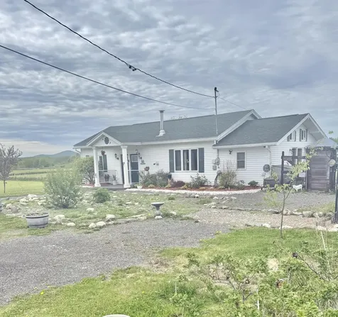 48 Notre Dame Road Grand Isle ME 04746
