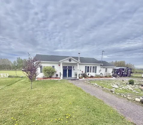 48 Notre Dame Road Grand Isle ME 04746