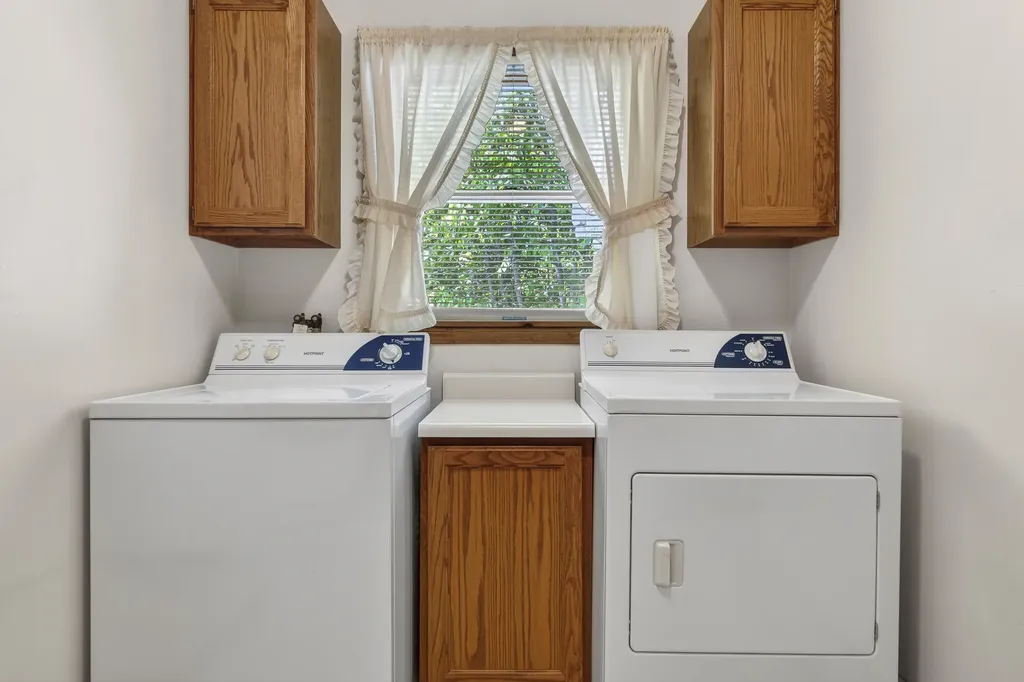 15 Owen Street Lewiston ME 04240