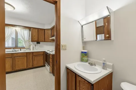 15 Owen Street Lewiston ME 04240