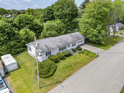 15 Owen Street Lewiston ME 04240