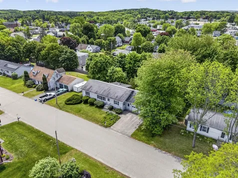 15 Owen Street Lewiston ME 04240