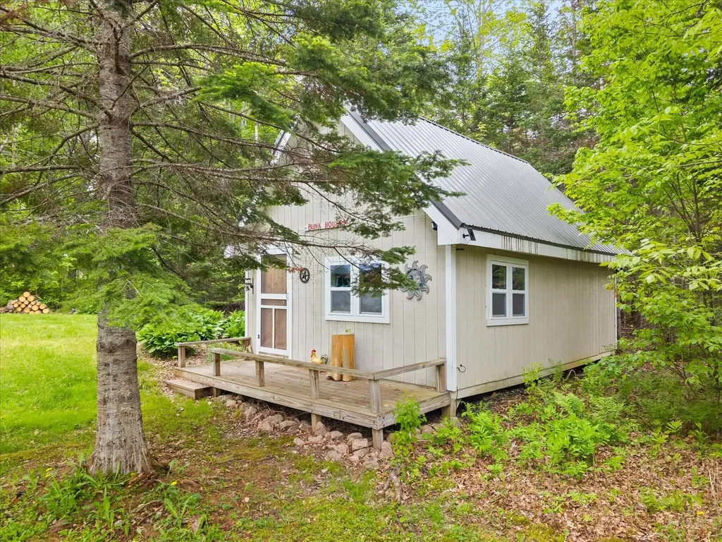 22 Old Mill Road Talmadge ME 04492